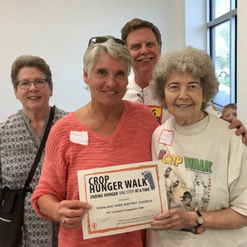 Church members receive CROP Hunger Walk recognition from Church World Service