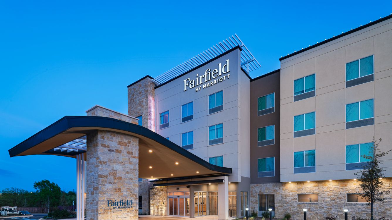 fi-ausgt-hotel-exterior-29177_Wide-Hor Fairfield Inn Exterior